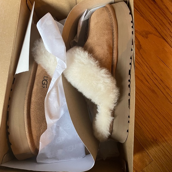UGG Shoes Ugg Disquette Slip On Flats Brand New Poshmark